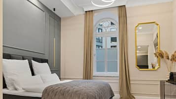 1 Schlafzimmer, Schreibtisch, WLAN, Bettwäsche