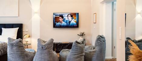 2 عدّة غرف نوم ومكتب وواي فاي