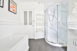 House, Patio | Bathroom