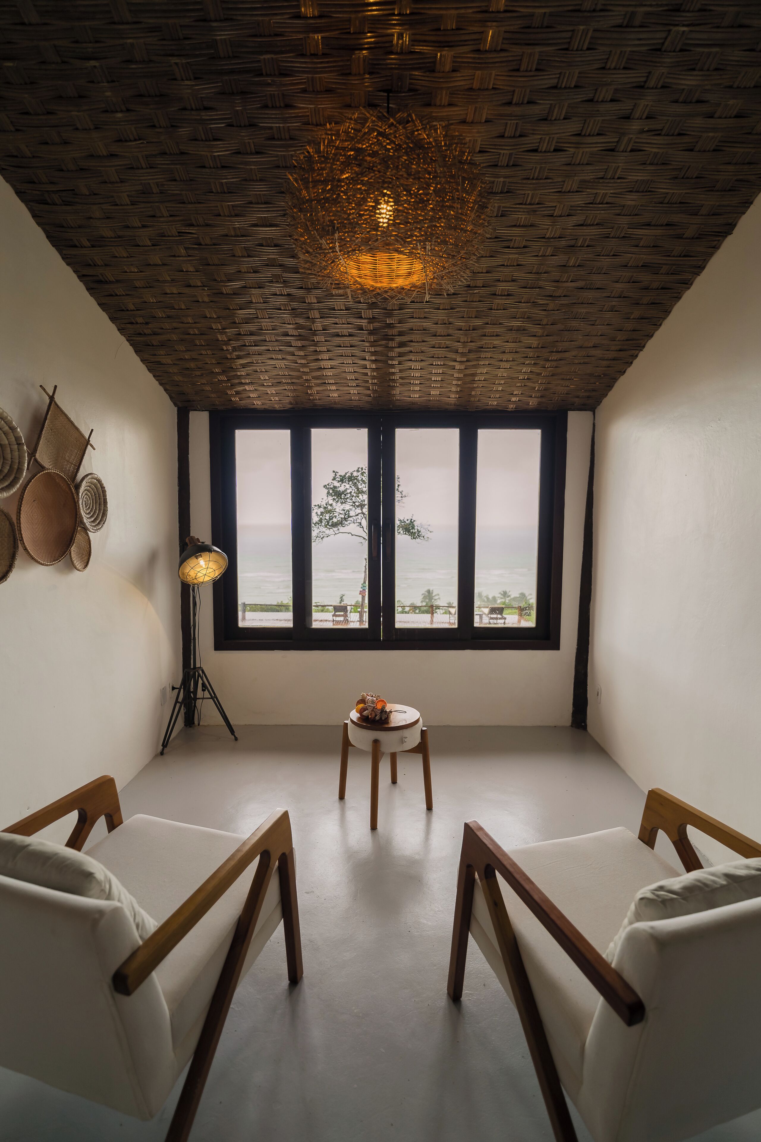 Suite Presidencial, cama king, vista para o mar, acessivel escadas. | Área de estar