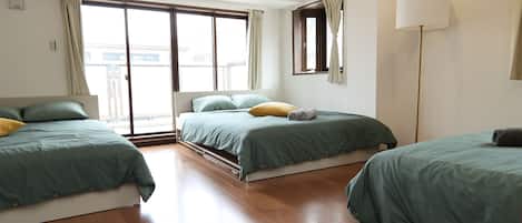 Comfort Villa | 3 bedrooms, desk, laptop workspace, blackout curtains