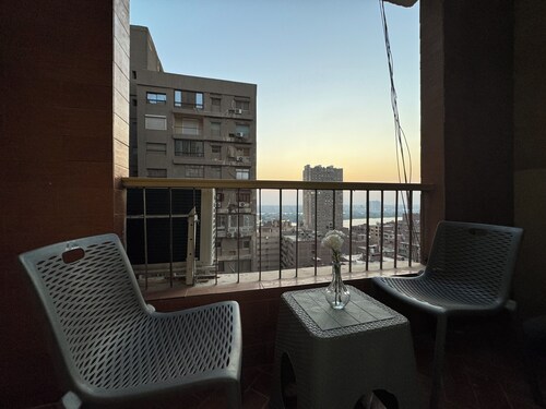 Luxury Apartment in Maadi Nile View - شقة فاخره بالمعادي كورنيش النيل
