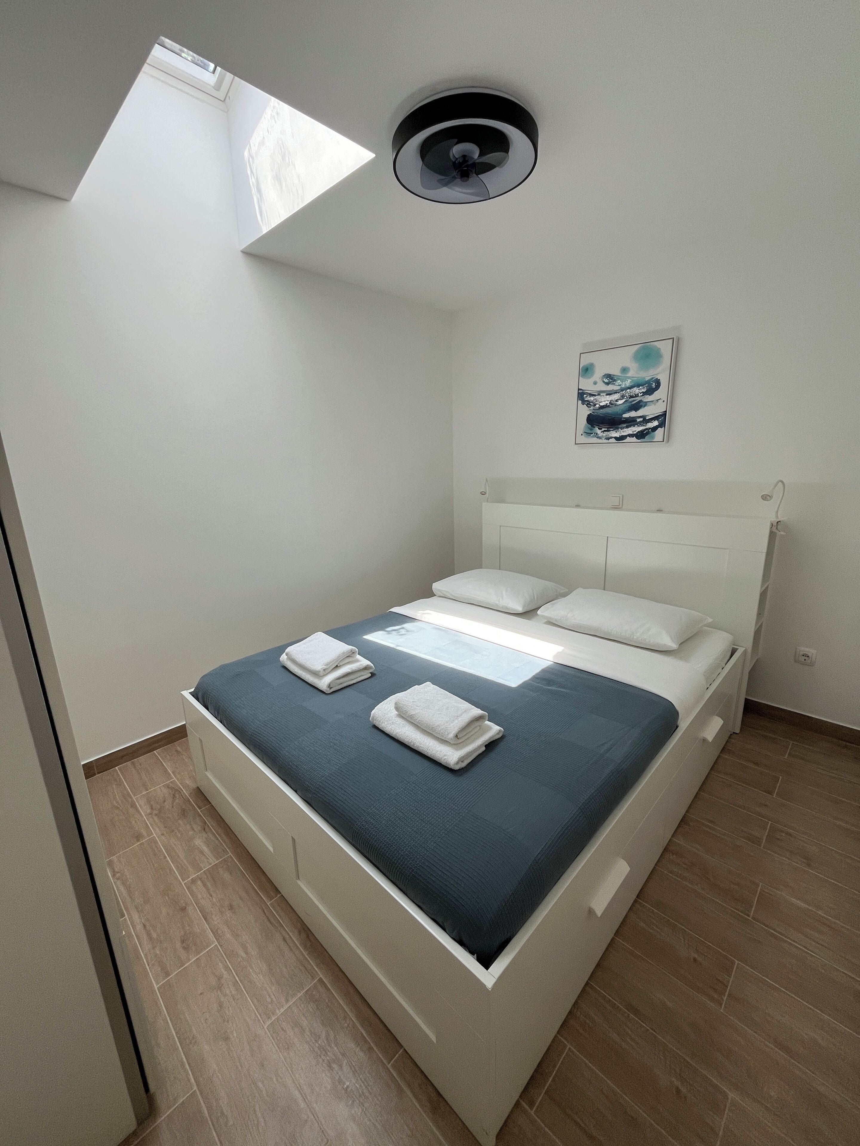 2 sovrum, strykjärn/strykbräda, gratis wi-fi och sängkläder