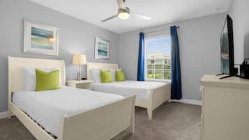 4 habitaciones, tabla de planchar con plancha, cuna de viaje y wifi