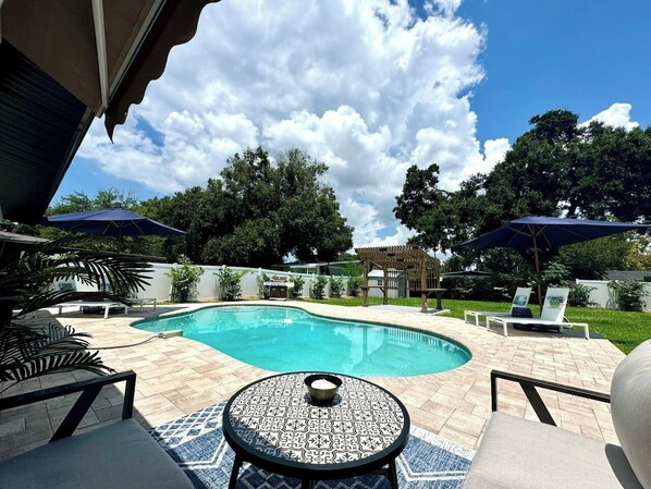 Pool - Modern Boho- 4/3-King Beds/Pool! Pet friendly! (Tampa)