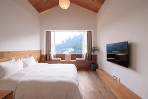 Family Duplex, 2 Bedrooms, Patio, Mountain View | Soundproofing, free WiFi - Hangzhou Moju Boutique Guesthouse  (Hangzhou)