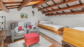 2 Schlafzimmer, Bügeleisen/Bügelbrett, WLAN, Bettwäsche