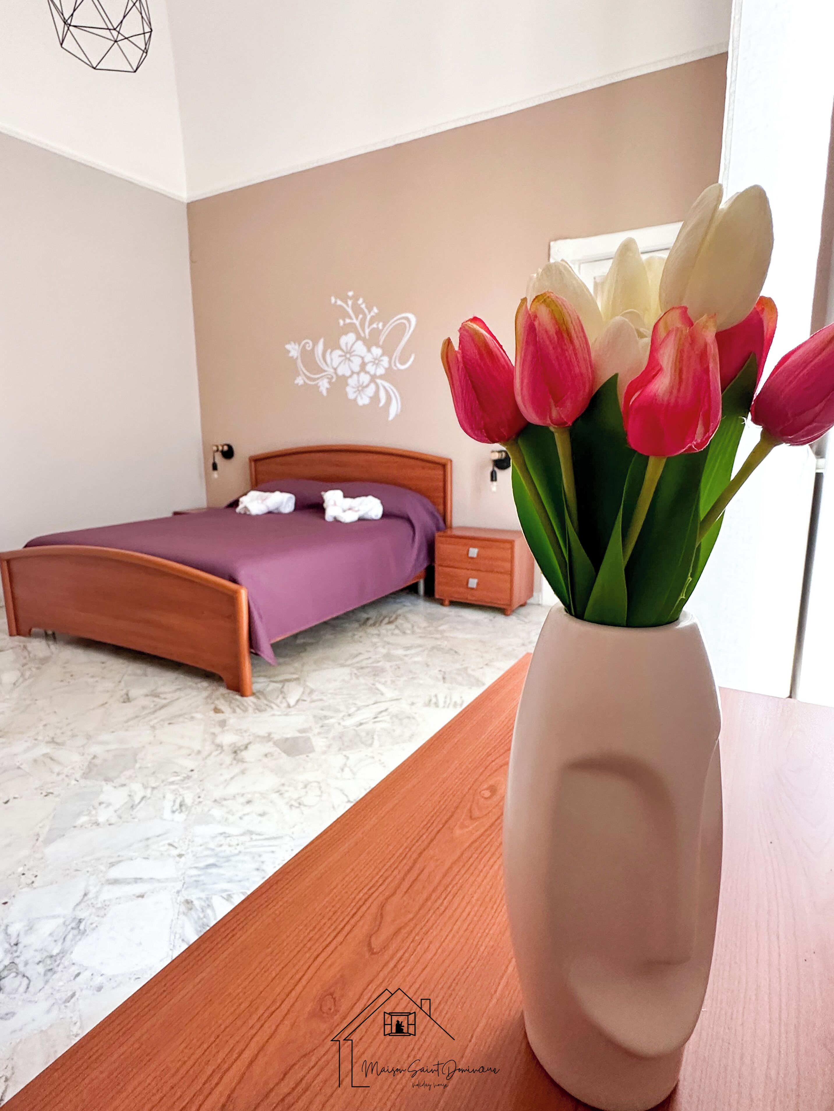 2 多间卧室、熨斗/熨衣板、旅行婴儿床、WiFi