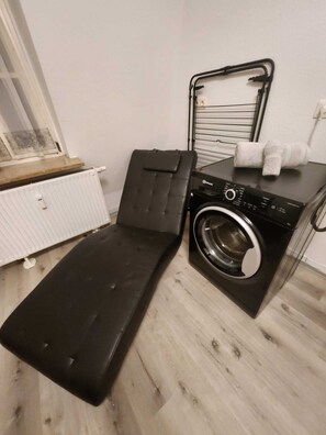 Unclassified image, 3 of 18, button - "charmante 2 Zimmer Wohnung in Ansbach" (Ansbach)