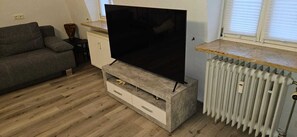 Uklassifisert bilde, 3 av 18, knapp