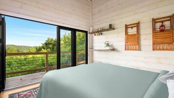 2 bedrooms, bed sheets