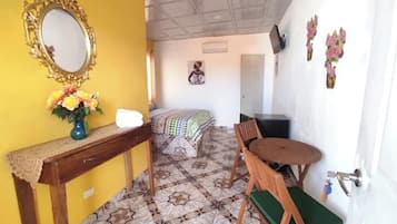 5 habitaciones, wifi y ropa de cama
