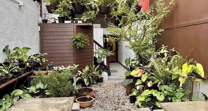 Nuan Inn Secret Courtyard