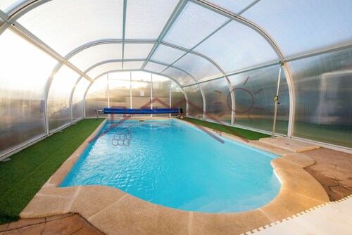 Casa en Mentrida con Piscina Climatizada y Vino con D.o., Admite Mascotas!