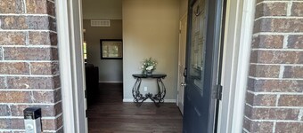 Minutes from Capital - Family Friendly Jeff City Retreat