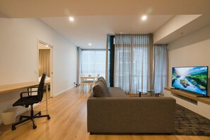 Fernseher