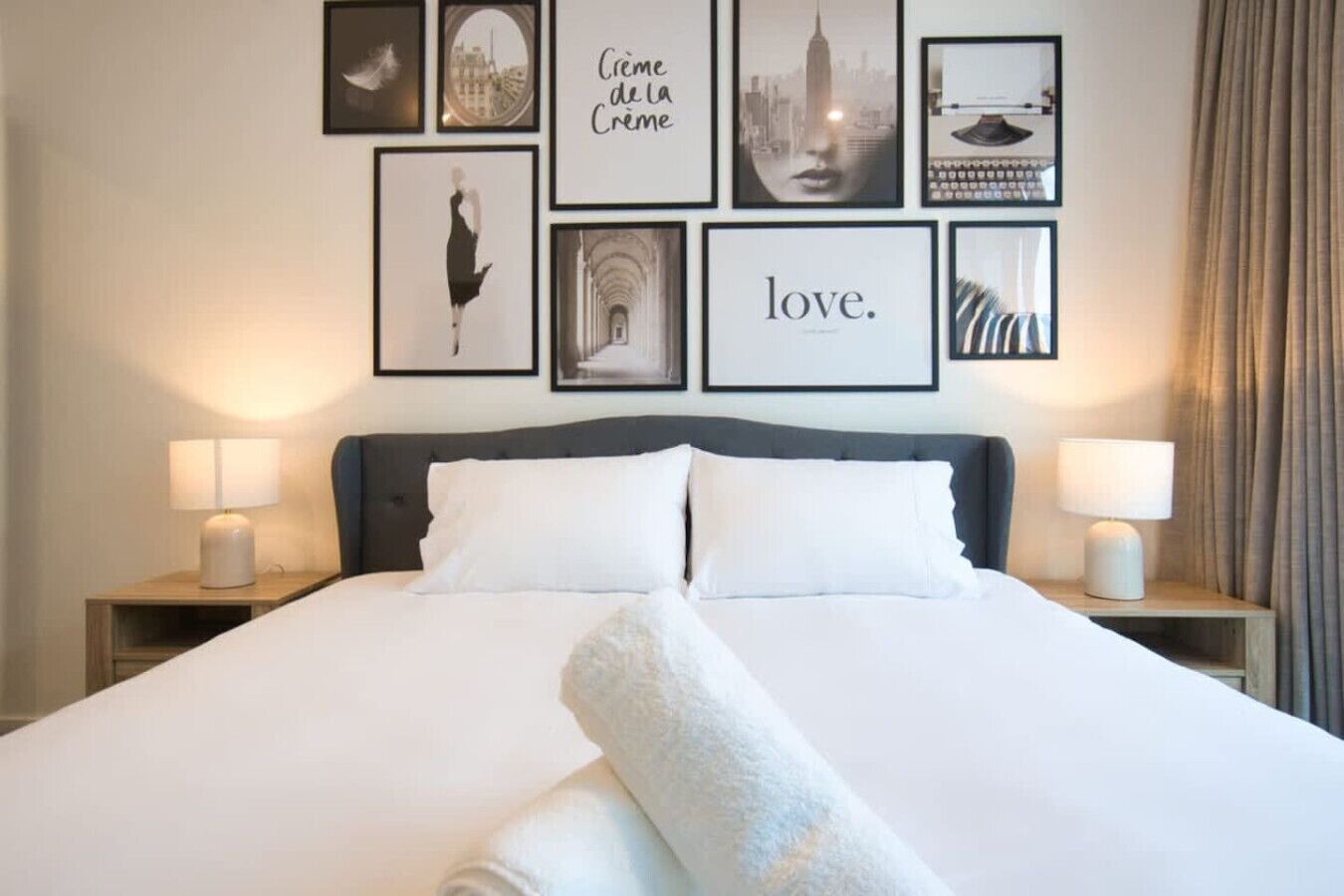 Bureau, fer et planche à repasser, Wi-Fi, draps fournis