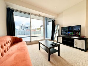 TV - Morphett St Studio Retreat with Pool & Gym Access (Adelaide)