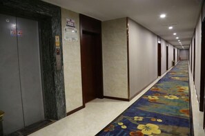Unclassified image, 3 of 20, button - Dadongfang Hotel (Rui'an)