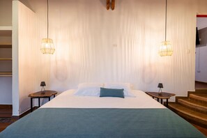 8 室のベッドルーム、アイロン / アイロン台、旅行用ベビーベッド、WiFi