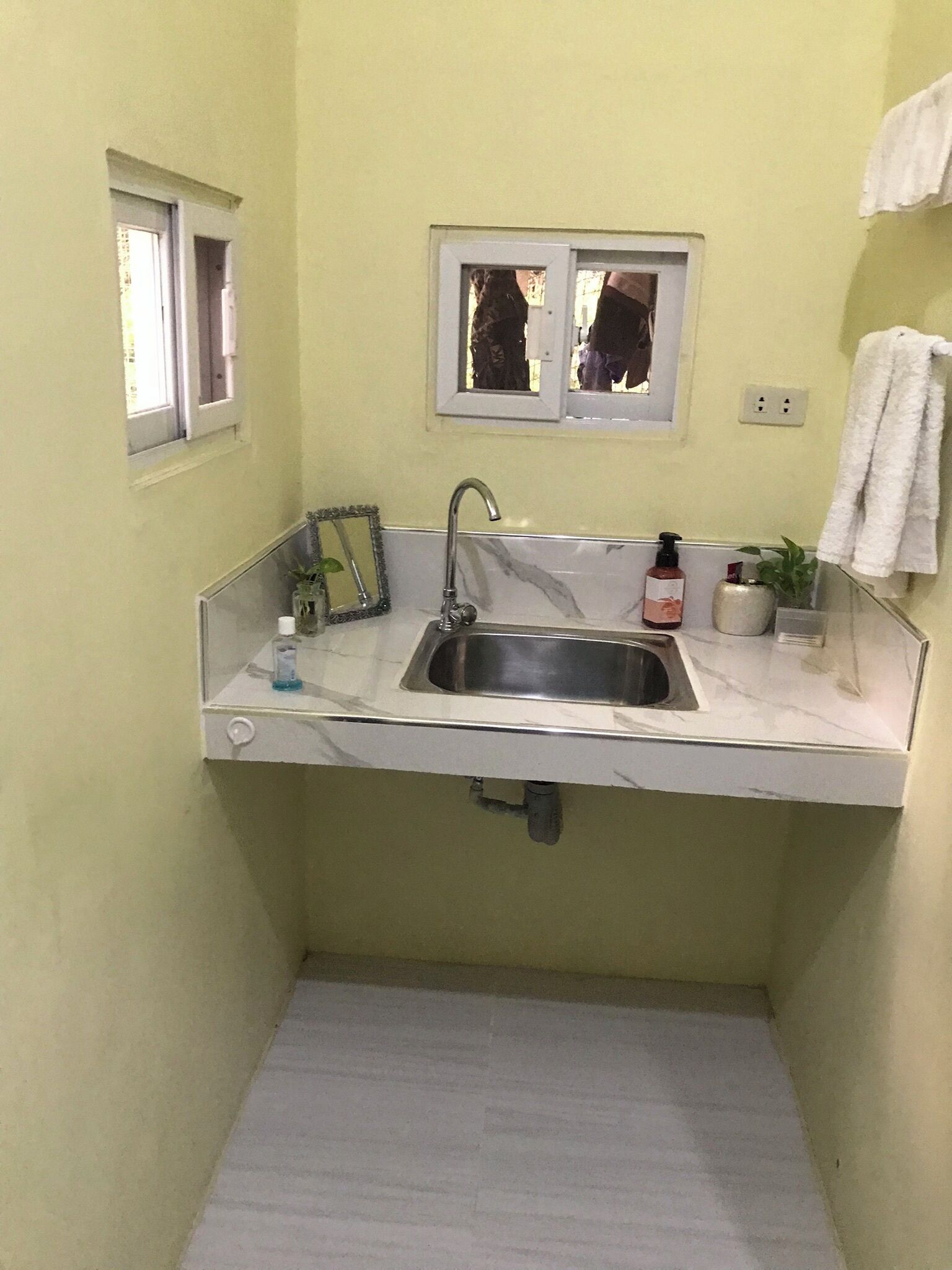 淋浴設備、坐浴桶、提供毛巾、番梘