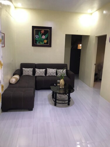 Charming 3-bedroom bungalow with WiFi and AC in pleasant Castillejos