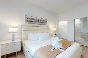 5 bedrooms, iron/ironing board, free WiFi, bed sheets