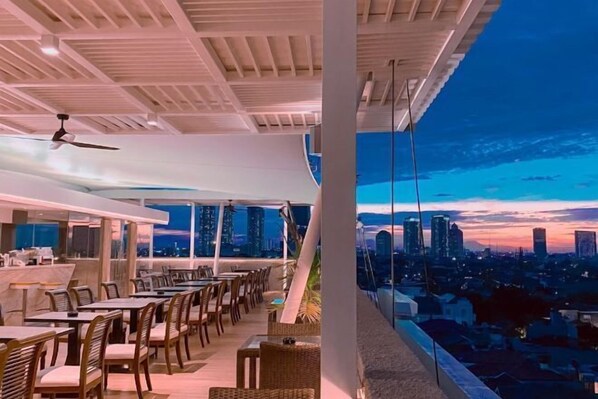 Restaurant - Brits Hotel Puri Indah (West Jakarta)