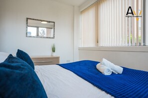 2 bedrooms, iron/ironing board, free WiFi, bed sheets