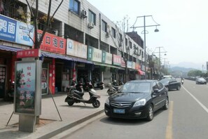 Unclassified image, 4 of 40, button - Ala Hotel (Ningbo)