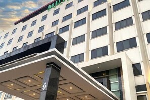 Exterior - Hotel Mutiara Merdeka (Senapelan)