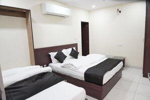 Deluxe Double Room - Hotel Kawa (Jaipur)