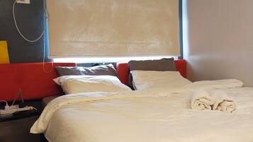 1 bedroom, WiFi, bed sheets