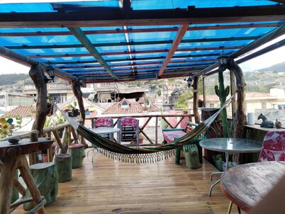 Hostal Flying Donkey Habitación Desde $8 por Persona , Visitanos 😄😄