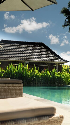 Outdoor pool - Green D'mel Bali (Nusa Dua)