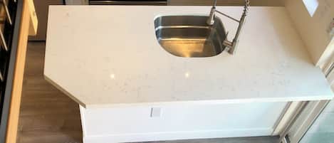 Réfrigérateur, four