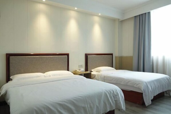 Room - GreenTree Inn (Nanjing Yuhuatai Scenic Area, Zhonghuamen Metro Station) (Nanjing)