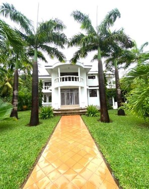 Exterior - Jasmin Villa (Mtwapa)