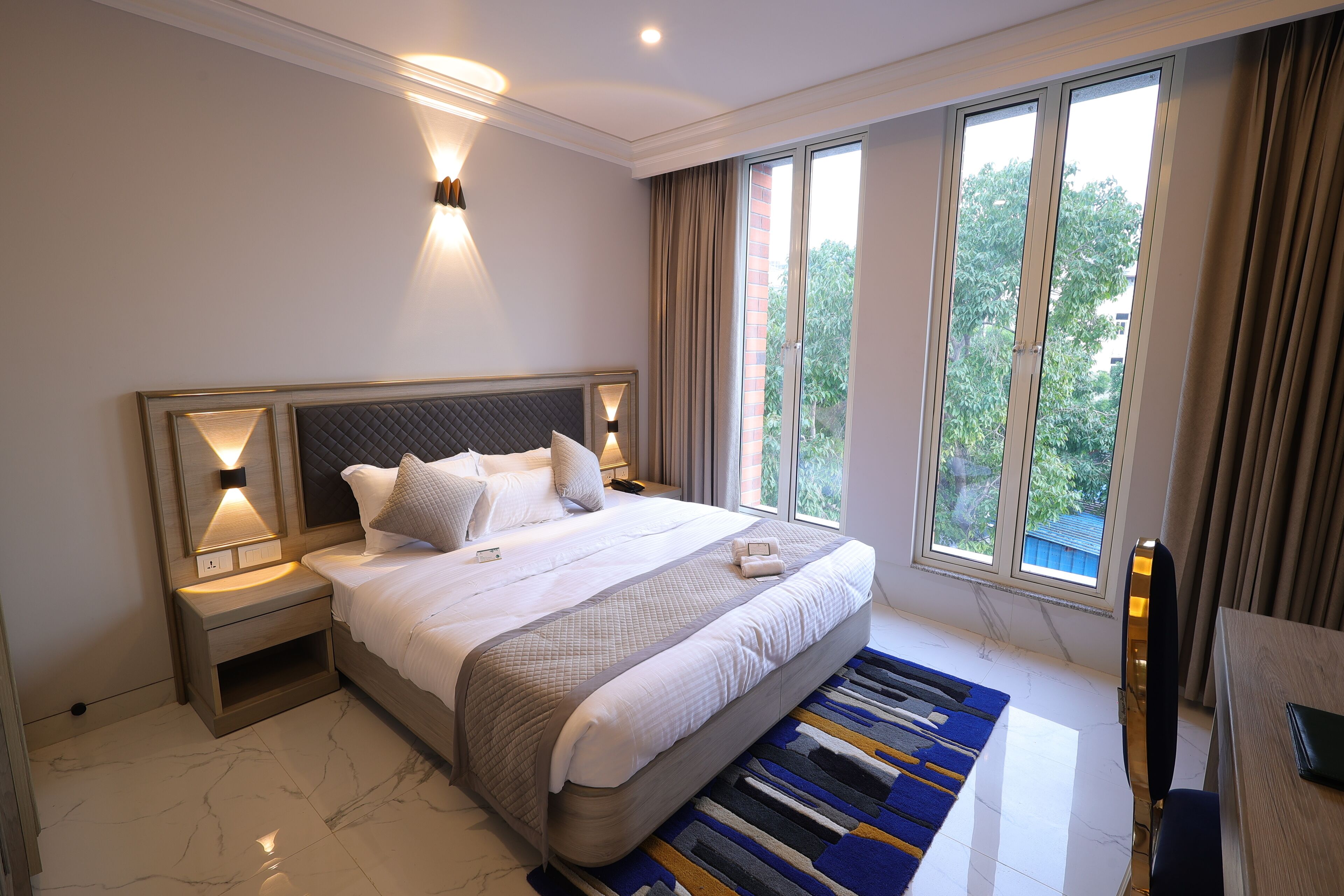 Basic Double Room | Desk, laptop workspace, soundproofing, free WiFi