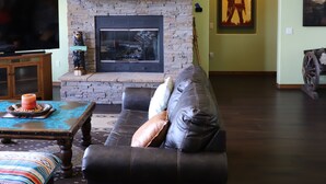 Unclassified image, 2 of 74, button - New Listing!! Luxury cliff-side retreat. Isolated & Serene with EPIC views. (Show Low)