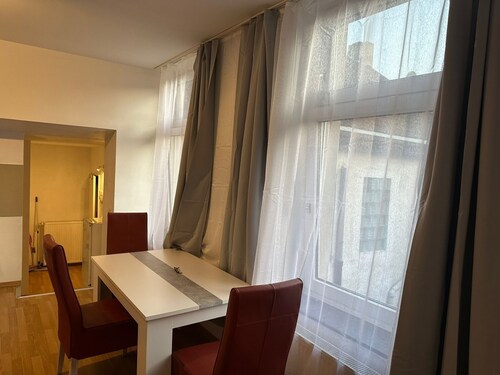 Schöne renov. Whg MG Altstadt