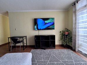 3 Schlafzimmer, Schreibtisch, Bügeleisen/Bügelbrett, kostenloses WLAN