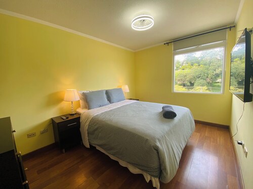 Apartamento encantador de 3 habitaciones con vista al Cerrito del Carmén