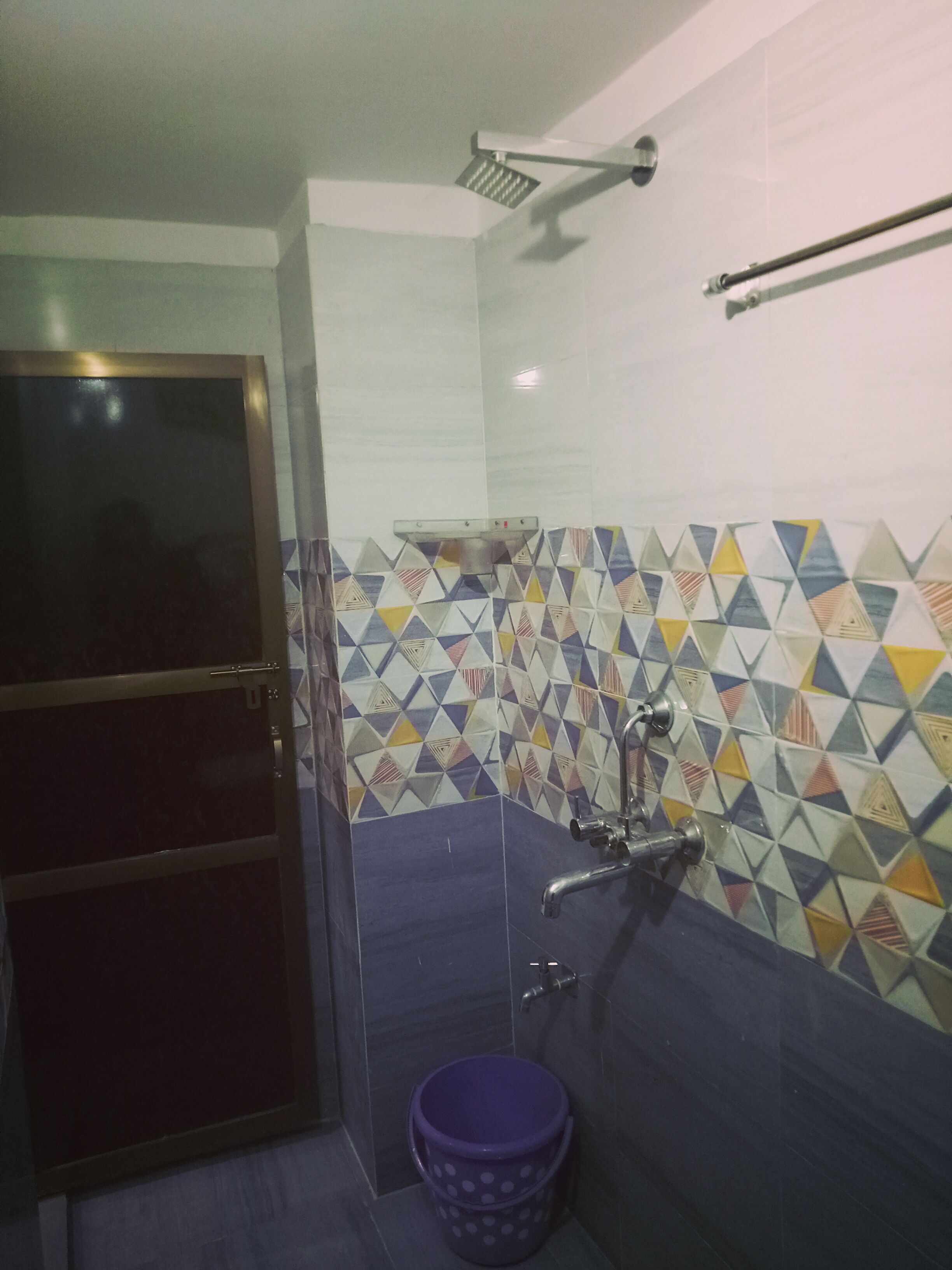 Shower, towels, soap, shampoo