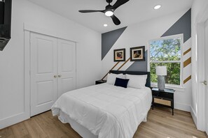 3 dormitoris, caixa forta a l'habitació i escriptori