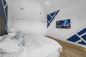 3 habitaciones, caja de seguridad en la habitación y escritorio 