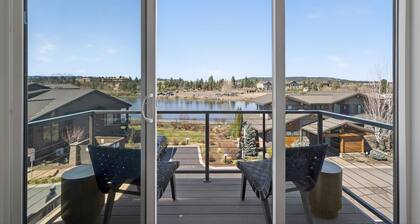 Crestline - Gorgeous River, Mtn, Old Mill views