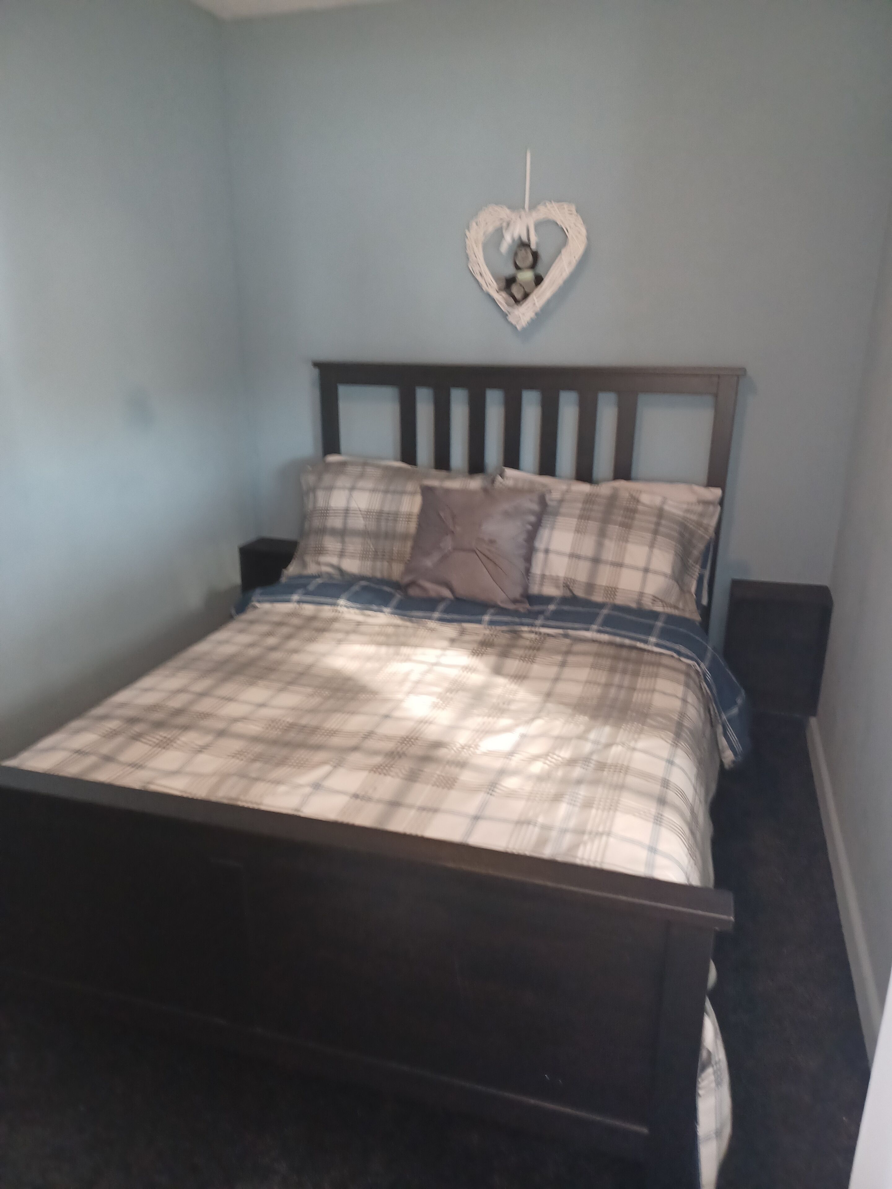 2 bedrooms, in-room safe, iron/ironing board, free WiFi