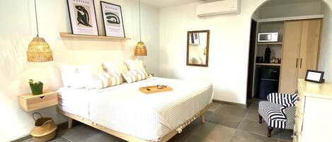 1 chambre, fer et planche à repasser, Wi-Fi, draps fournis