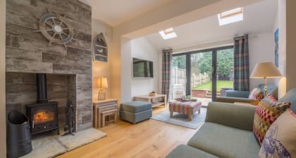 Blossom Cottage, Brancaster, Norfolk